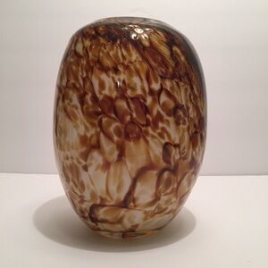 HQT ART GLASS VASE, SPECKLED BROWN AND BEIGE, 8'' Tall